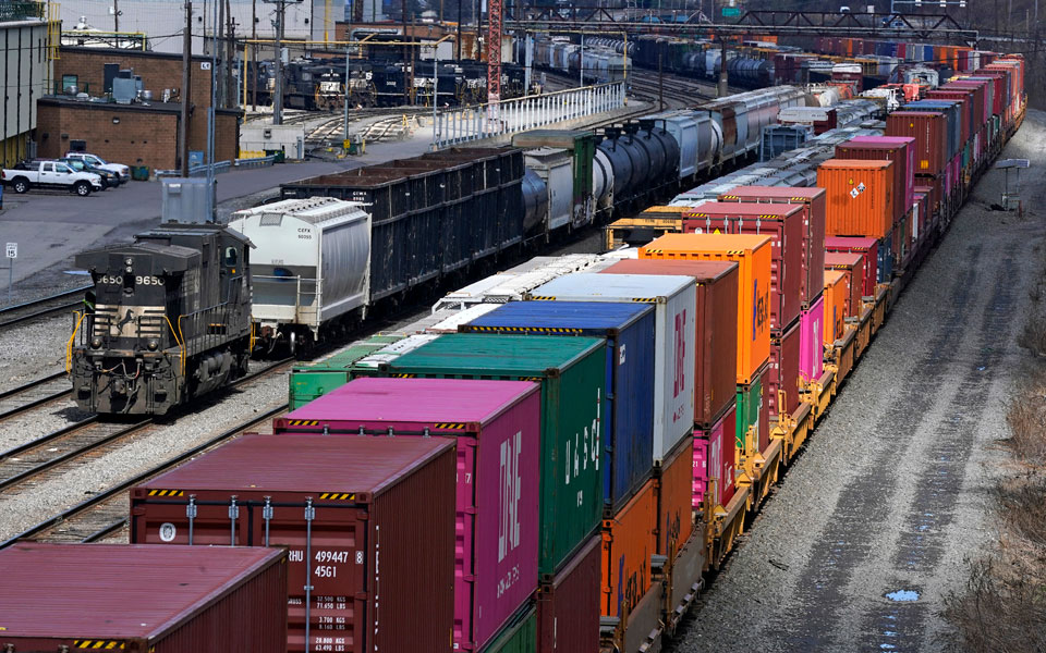 Teamsters: 23,000 freight train engineers voting on strike authorization