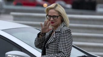 Renegade Kyrsten Sinema bolts from Democratic Party