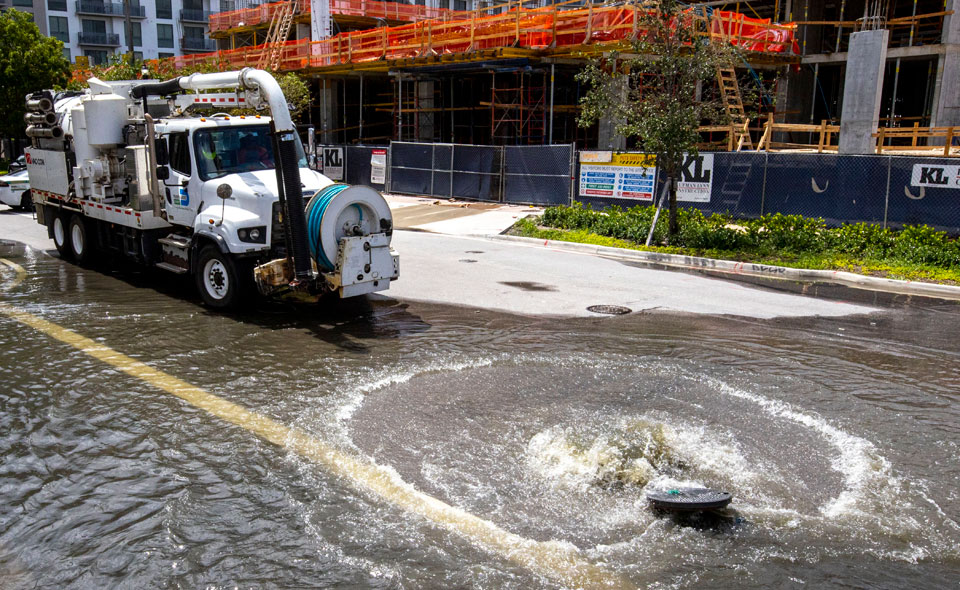 Bacteria killing coral reefs off Florida coast as sewage pours into ocean