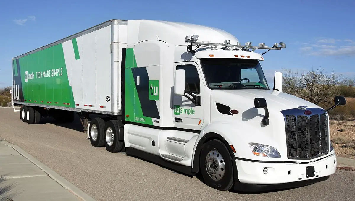 Teamsters launch campaign in California to ban driverless trucks