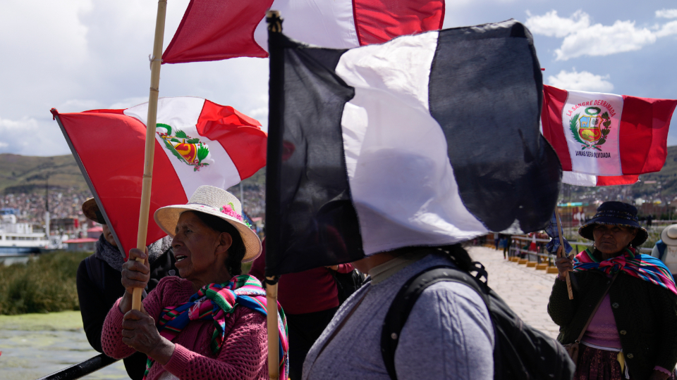 Indigenous rebellion continues as post-coup Peruvian government flounders