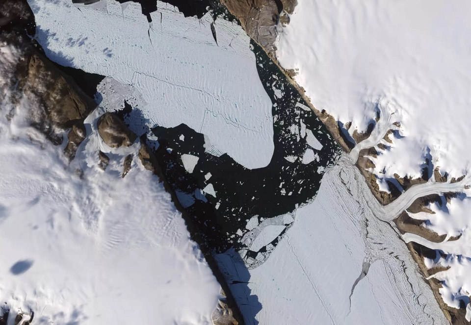 Unexpected melting of Greenland glacier might double sea level rise projections