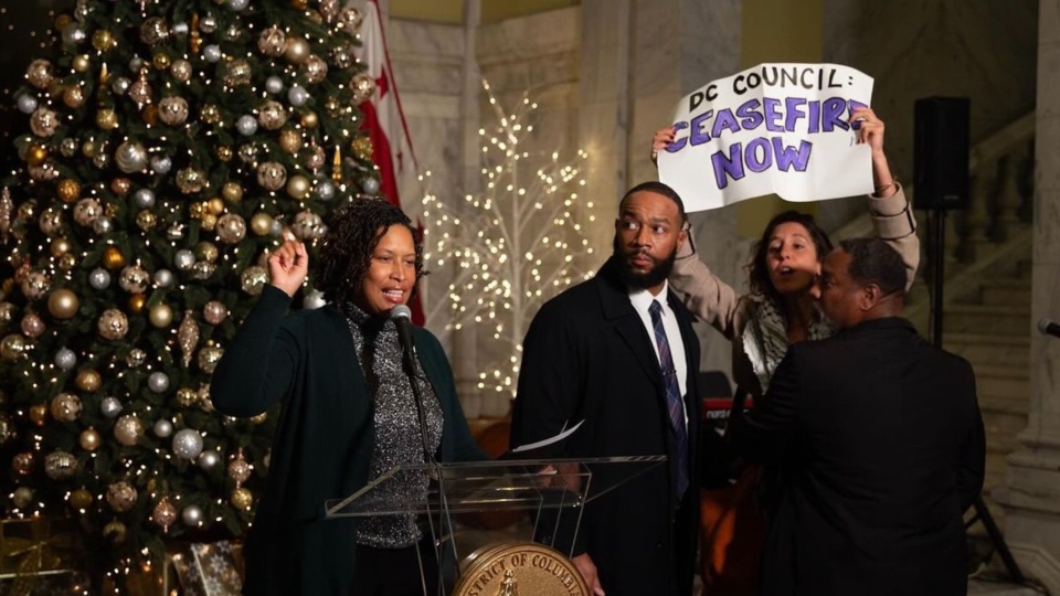D.C. ceasefire activists crash mayor’s holiday party