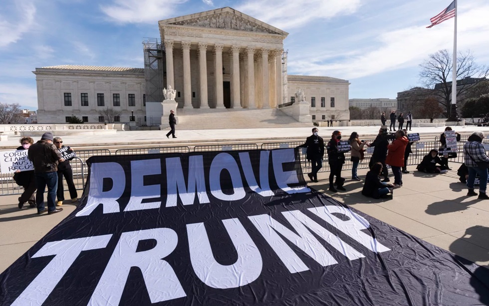 Supreme Court nullifies key part of 14th Amendment, keeping Trump on ballot