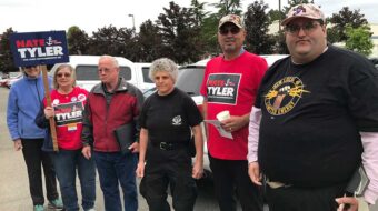 Washington State labor leaders march on Boeing picket line