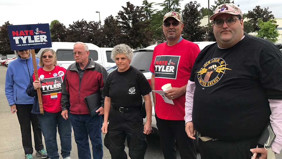 Washington State labor leaders march on Boeing picket line