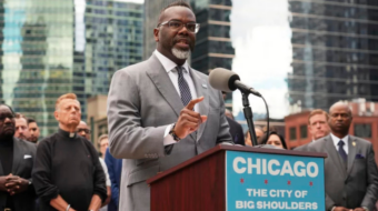 ‘Stay out!’ Chicagoans tell Trump as he readies military