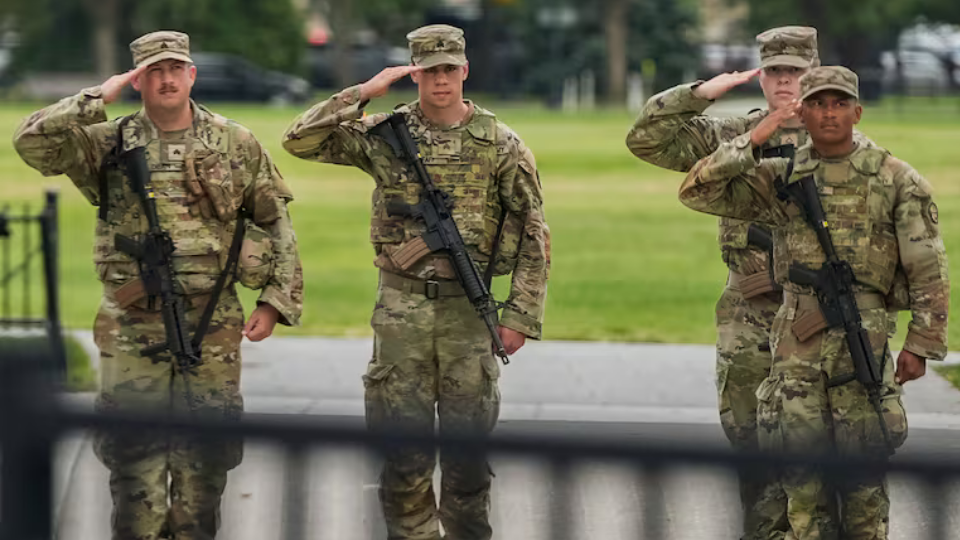 ICE attacks face judicial, union flak in Chicago, Oregon