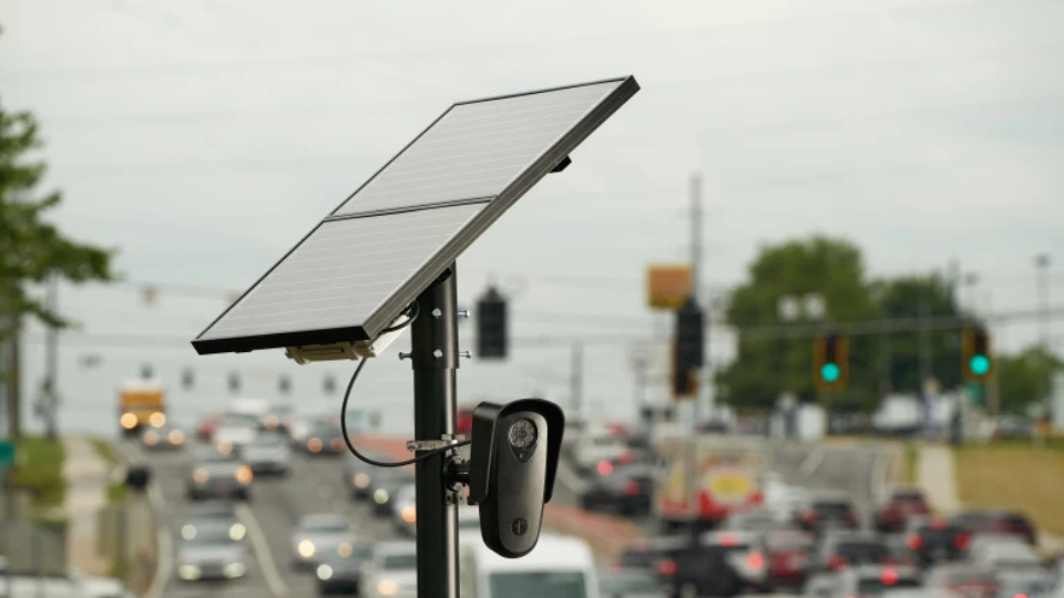 Amid community pressure city in Iowa halts contract for plate reader cameras