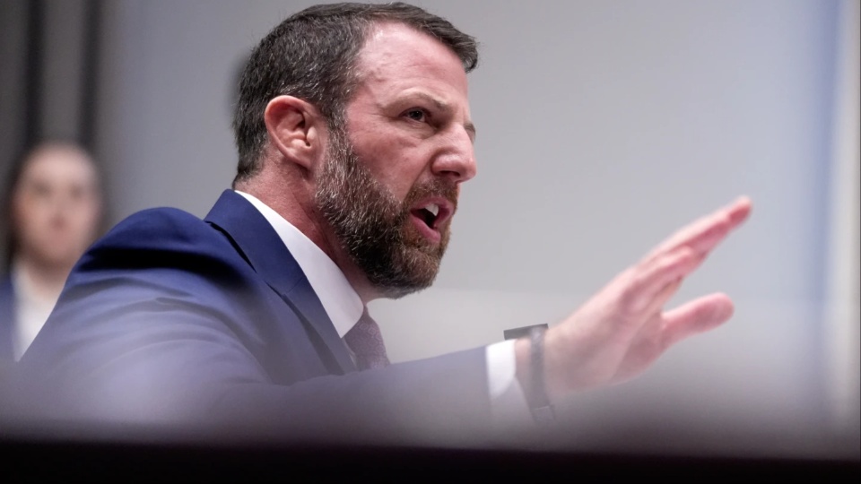 Trump names mixed martial arts fighter Mullin to run Homeland Security