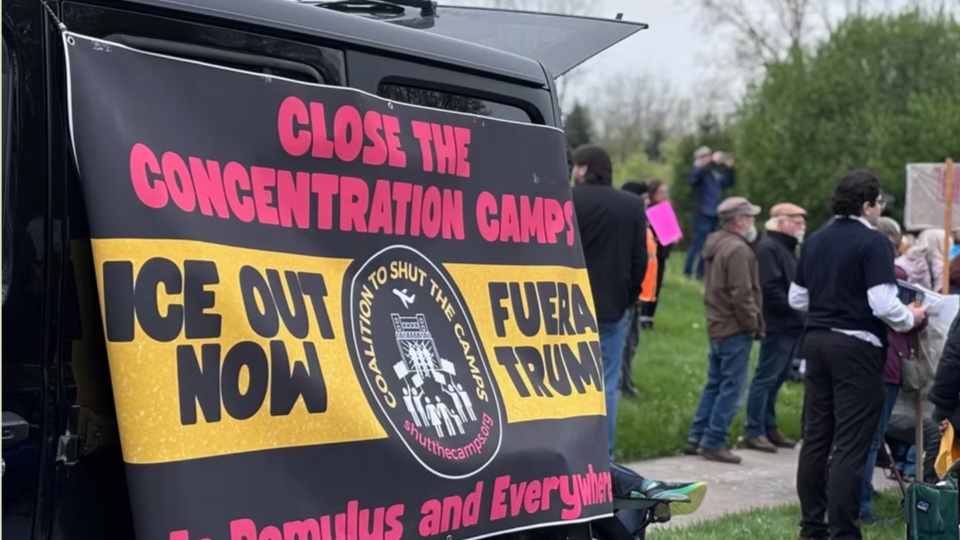 How to win friends and fight a detention center
