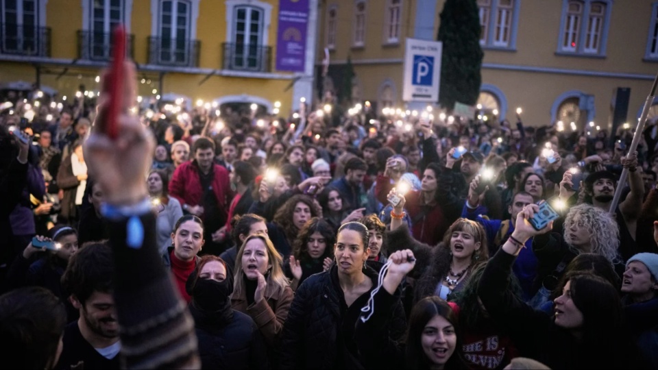 Portuguese workers gear up for second general strike in six months