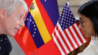 Venezuela hands over oil production and reserves to the U.S.
