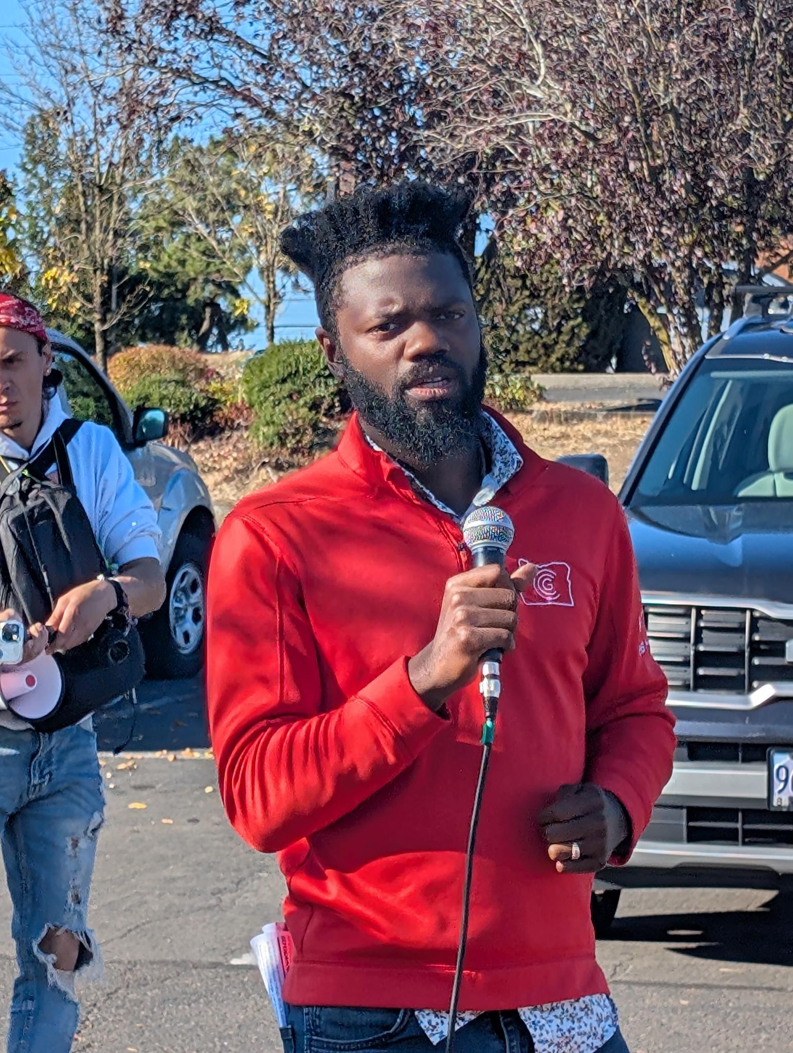 Portland rallies behind day laborers
