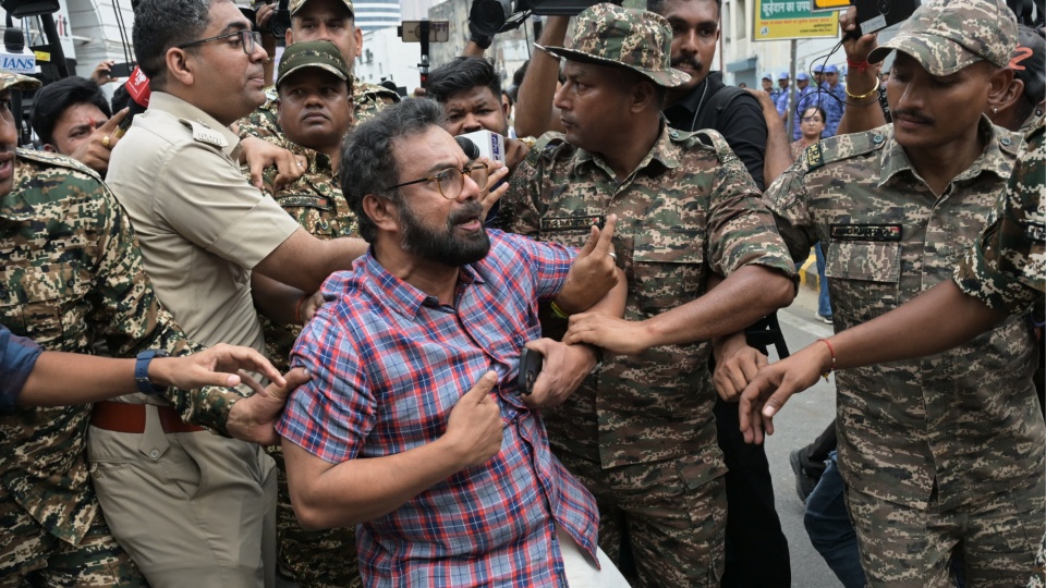 Communists and allies fight back after 130 million voters purged in India